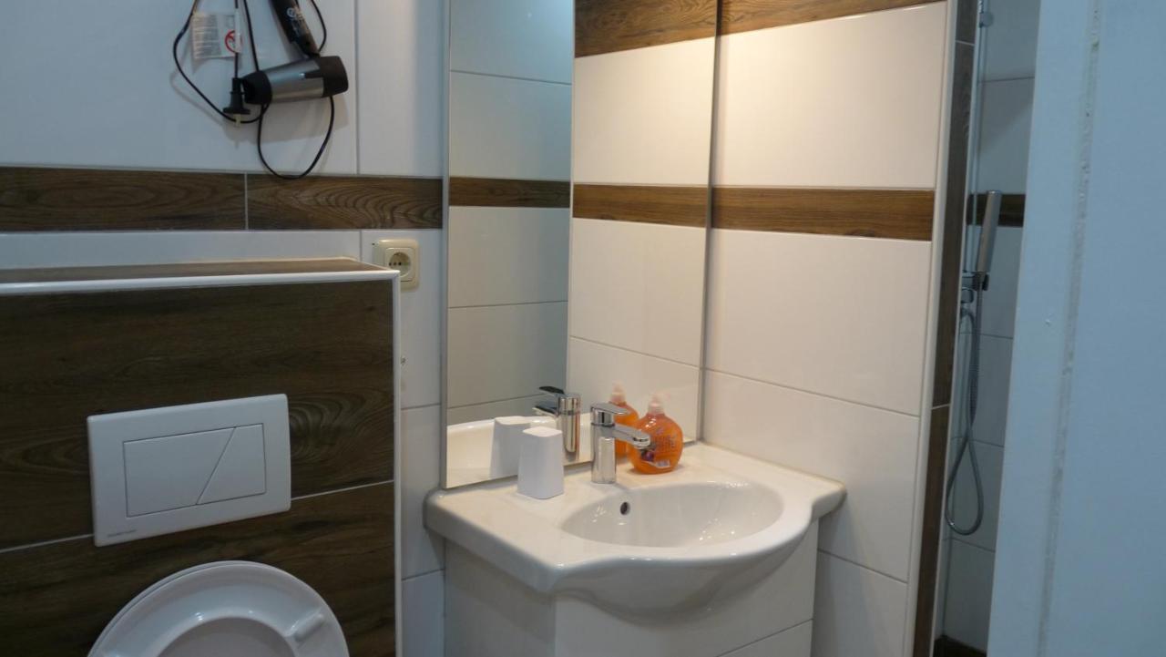 Hotel Rodizio Ug Wolfsburg Exteriör bild